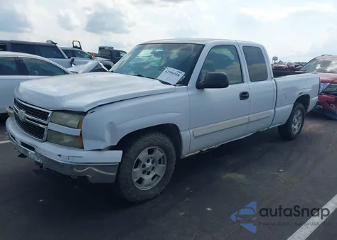 2006 Chevrolet Silverado 1500 Lt1 z USA, uszkodzony, nr VIN 1GCEC19V86Z224073